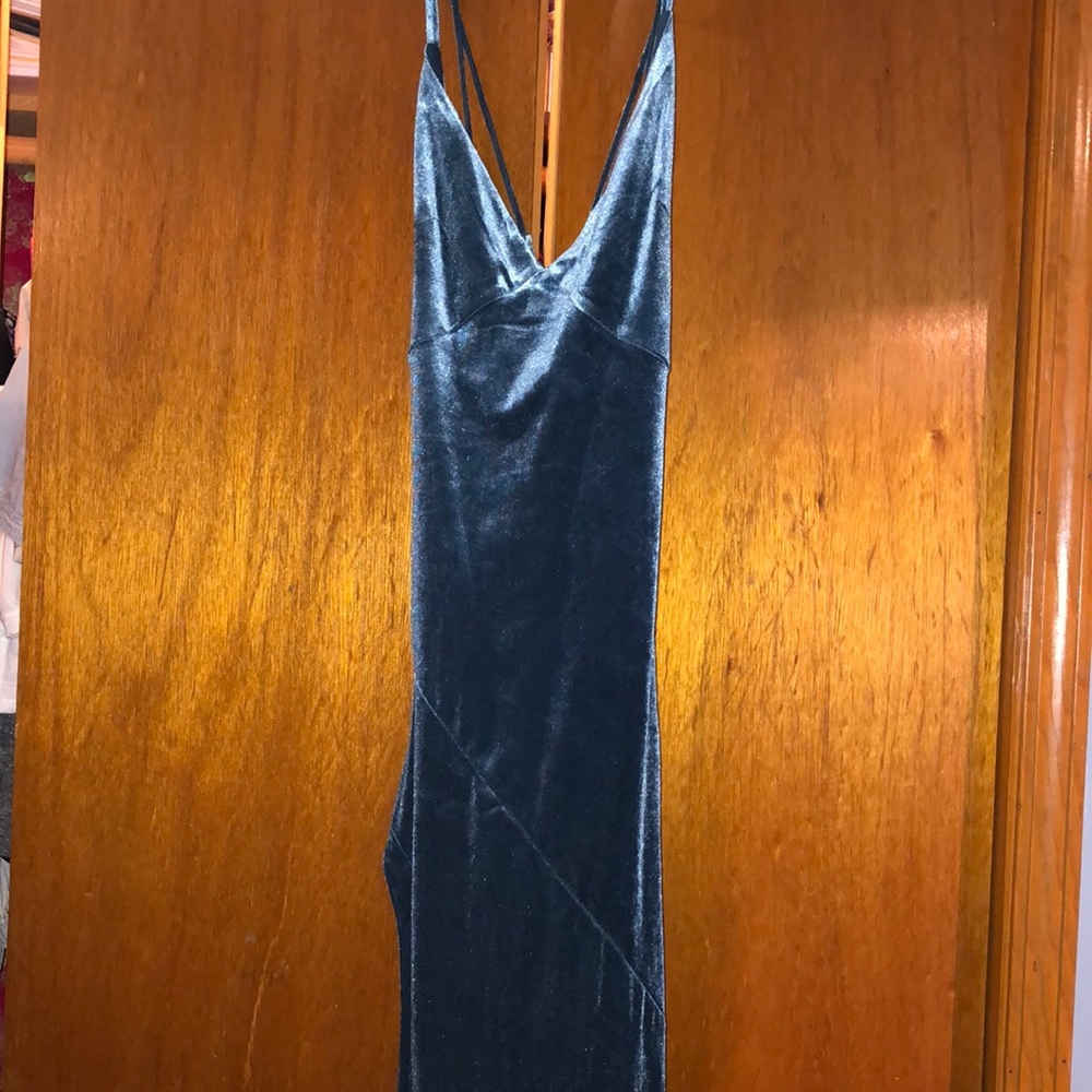 Forever 21 winter collection velvet dress